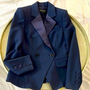 Escapada Navy Blue Blazer